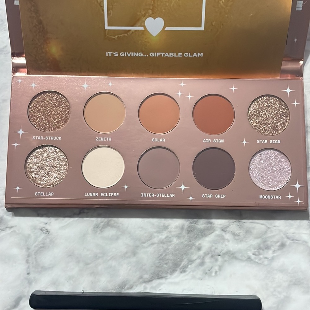 Item Beauty By Addison Rae